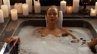 سخيف سكس اخوات اجنبي مترجم تلك الثدي العملاقة وكومينغ