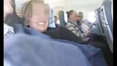 الشقراء الساخنة يحب أن تمتص سكس اخوان مترجم الديك